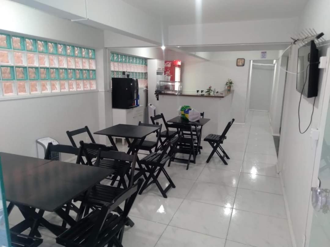Pousada Cafe Com Margarida 150 Metros Do Mar Rua Do Calcadao Da Central Balneário Camboriú Exterior foto